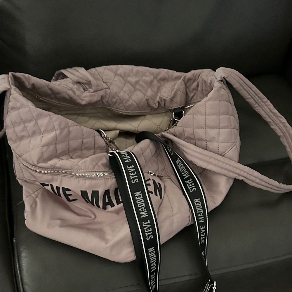 Steve Madden Quilted Mauve Travel Bag